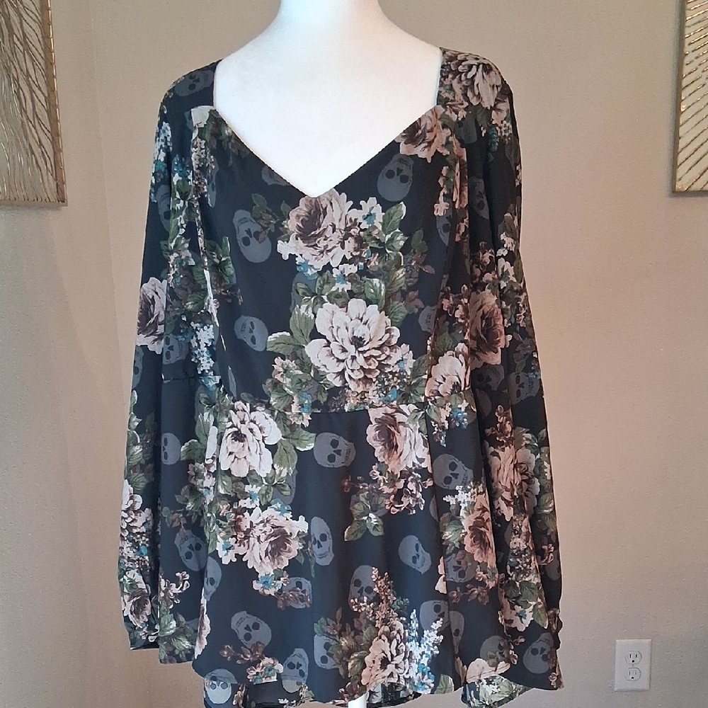 Torrid Black Skull Floral Blouse